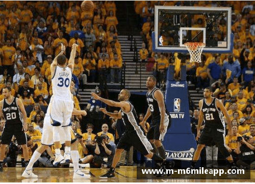 NBA现役球员三双记录榜单：谁在统治场上的全能表现？